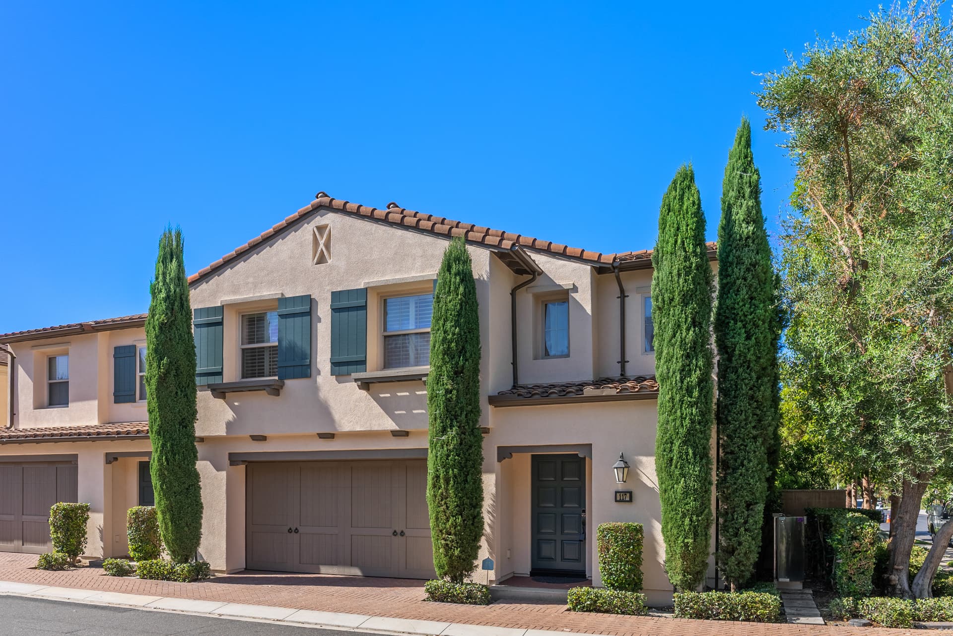 Exterior of 117 Gemstone, Irvine, CA 92620