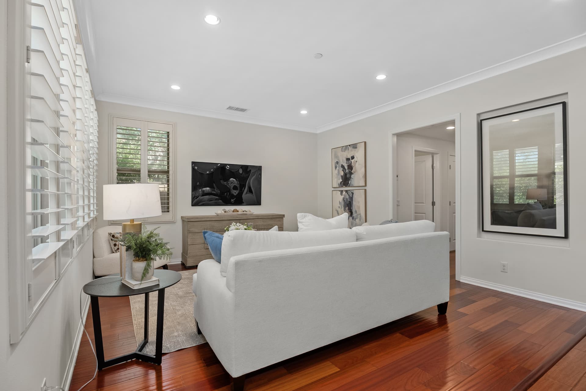 Interior of 117 Gemstone, Irvine, CA 92620