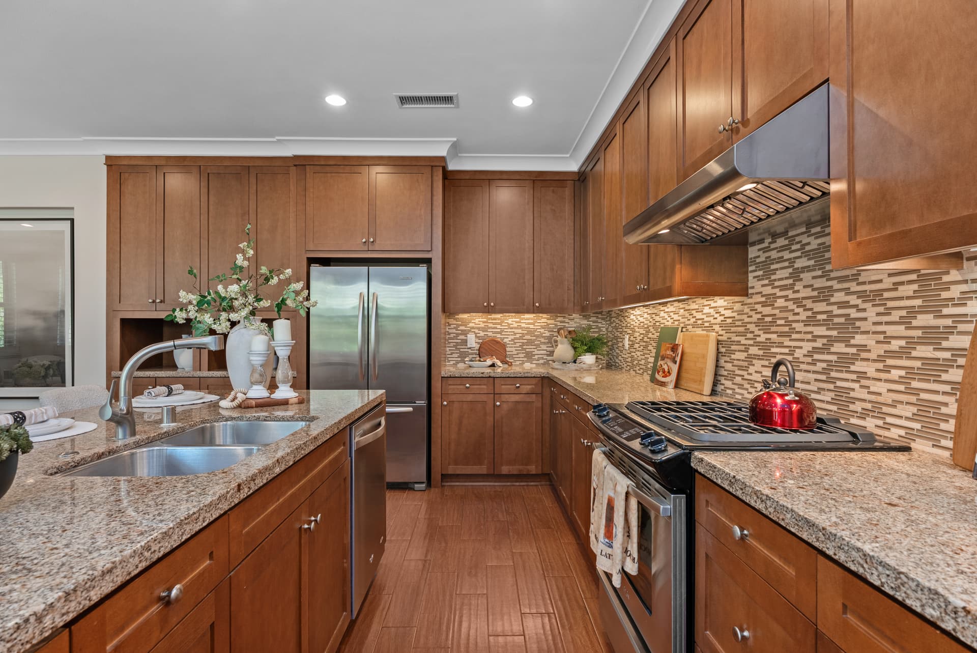 Interior of 117 Gemstone, Irvine, CA 92620